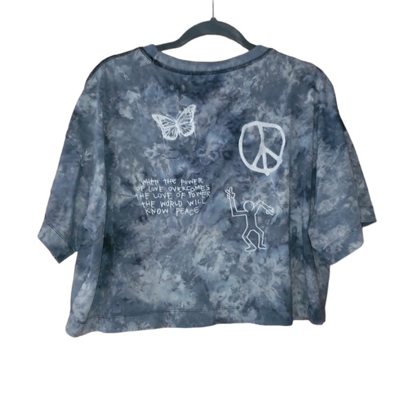 CHNGE Power of Love Cropped tee - Picture 4 of 7